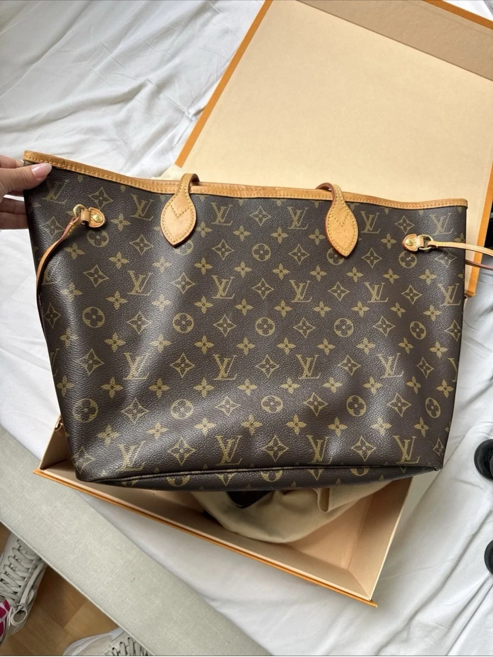 Louis Vuitton authentic louis